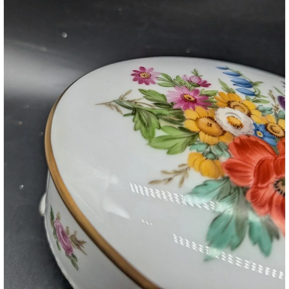 Vintage 1985 Handgemalt Lisa Ackermann Hand Painted Floral Porcelain Trinket Box